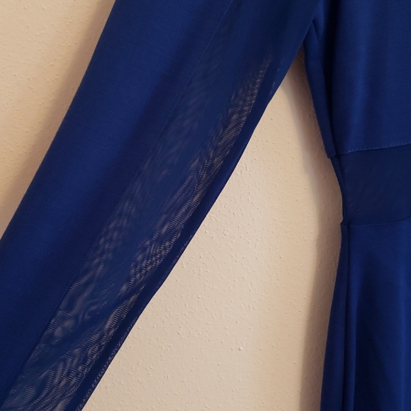 Blue Dress - Picture 3 of 6